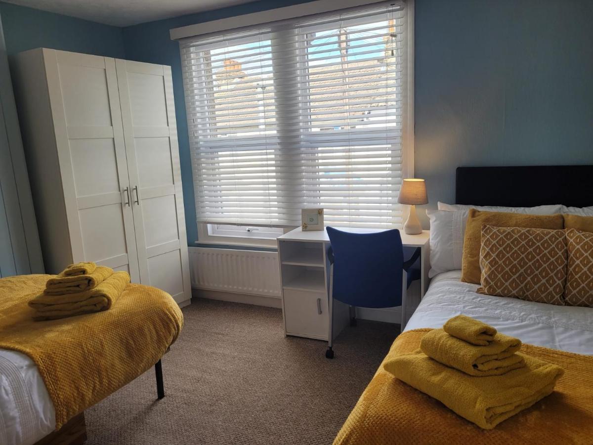 Garfield Road Villa Gillingham  Dış mekan fotoğraf